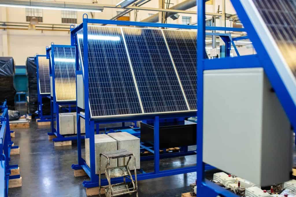 Production panneaux solaires